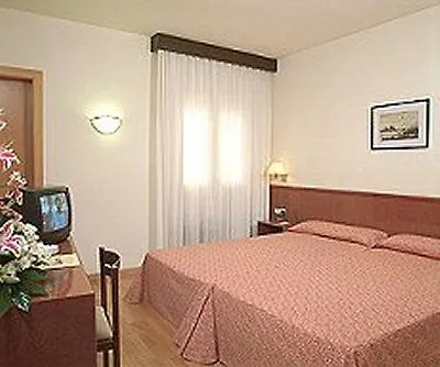 Catalonia Santa Justa 4* Sevilla