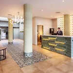 Catalonia Santa Justa Otel