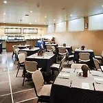 Catalonia Santa Justa Otel 4*