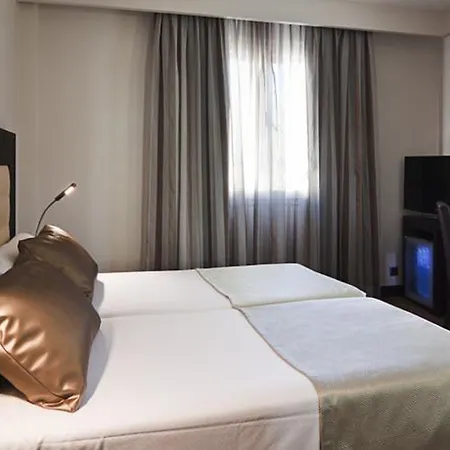 Catalonia Santa Justa Szálloda 4*