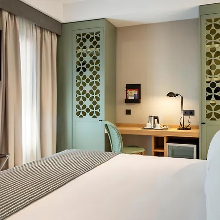 Szálloda Catalonia Santa Justa 4*