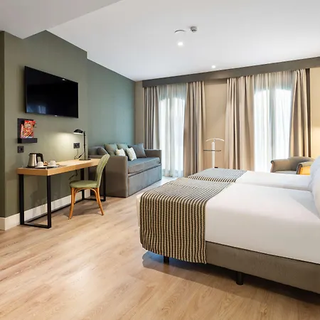 Catalonia Santa Justa Hotel